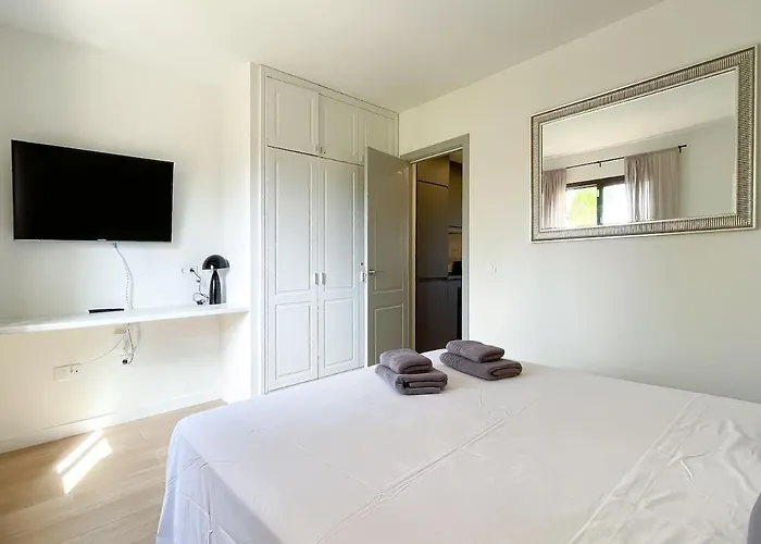 B-rent Oasis Emma's - 5 People *