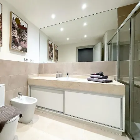 B-rent Oasis Emma's - 5 People Apartamento