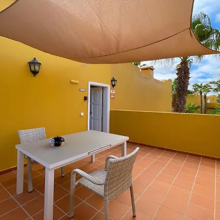 B-rent Oasis Emma's - 5 People Corralejo